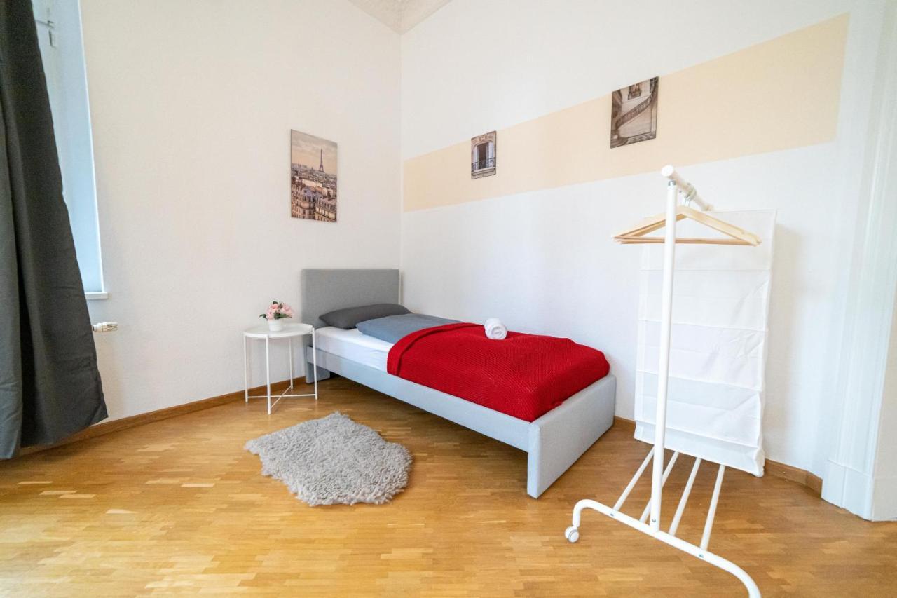 Fullhouse - Halle - Vs7 - 3 Beds - Nespresso Экстерьер фото