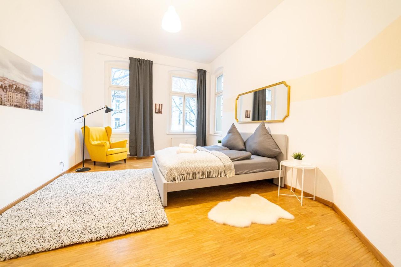 Fullhouse - Halle - Vs7 - 3 Beds - Nespresso Экстерьер фото